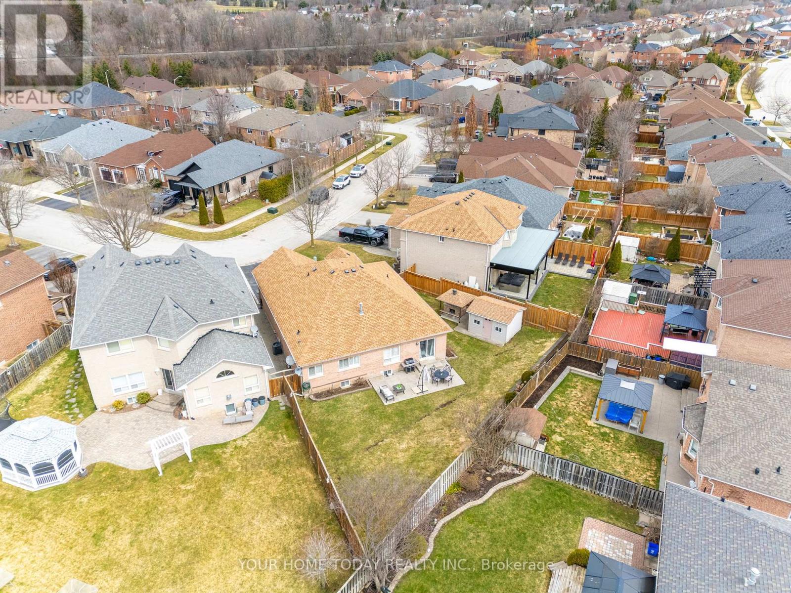 48 Johnson Crescent, Halton Hills (Georgetown), Ontario  L7G 6C9 - Photo 47 - W12202115