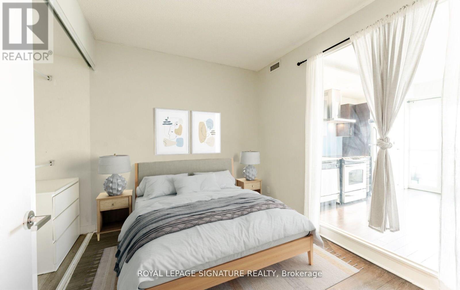 2122 - 165 Legion Road, Toronto, Ontario  M8Y 0B3 - Photo 13 - W12202121
