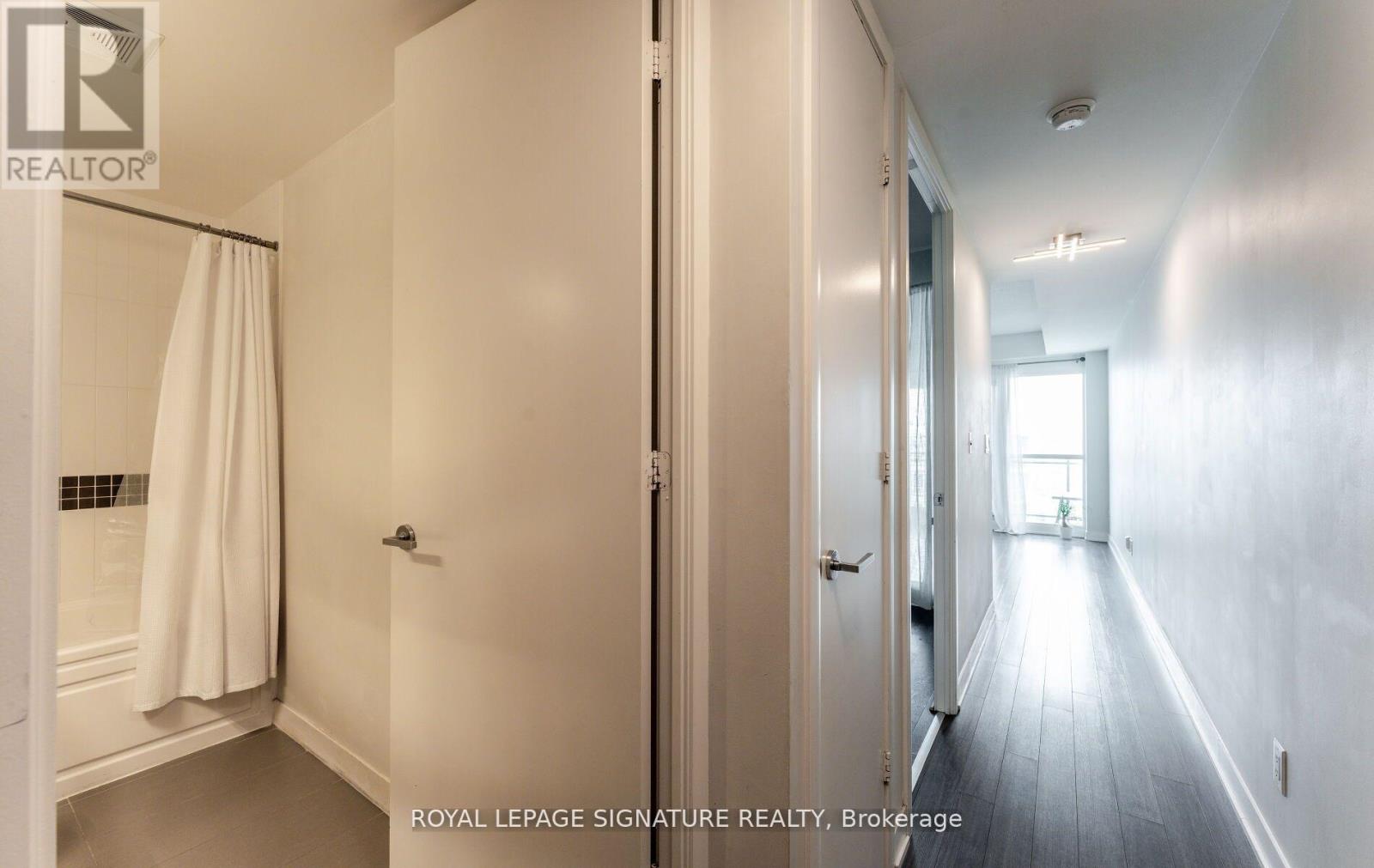 2122 - 165 Legion Road, Toronto, Ontario  M8Y 0B3 - Photo 15 - W12202121