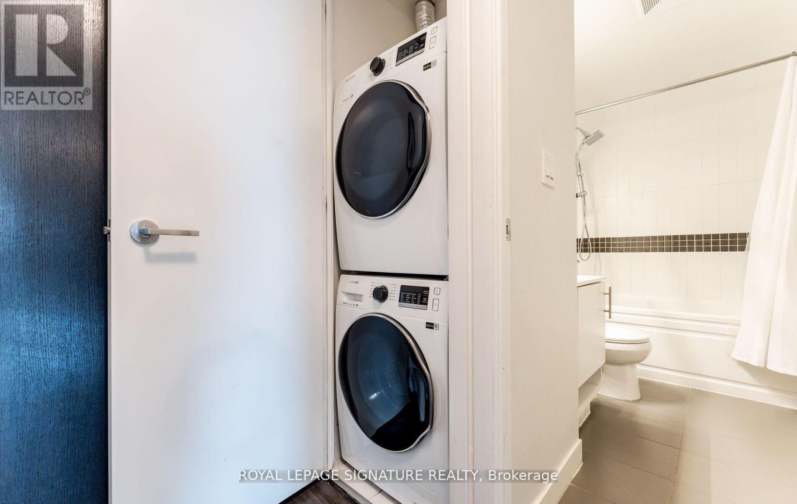 2122 - 165 Legion Road, Toronto, Ontario  M8Y 0B3 - Photo 17 - W12202121