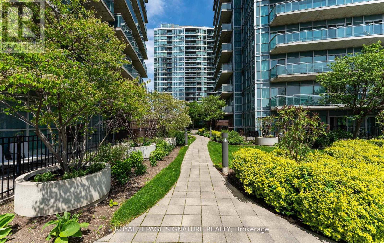 2122 - 165 Legion Road, Toronto, Ontario  M8Y 0B3 - Photo 25 - W12202121
