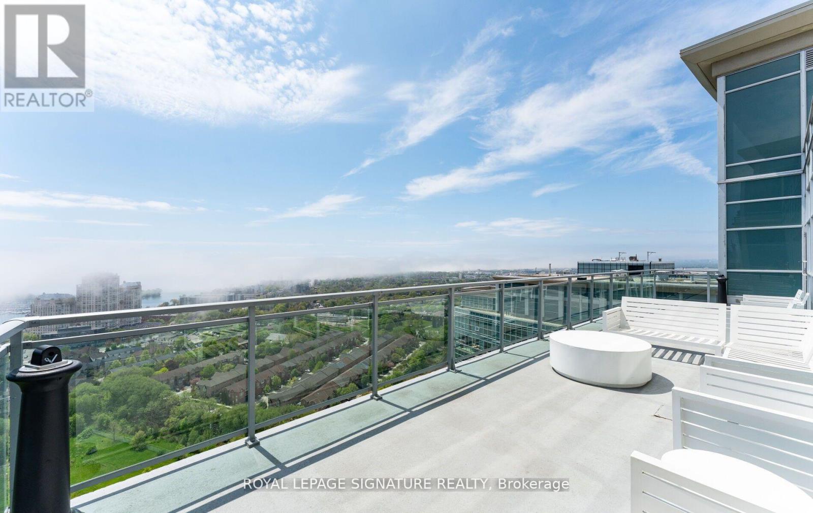 2122 - 165 Legion Road, Toronto, Ontario  M8Y 0B3 - Photo 44 - W12202121