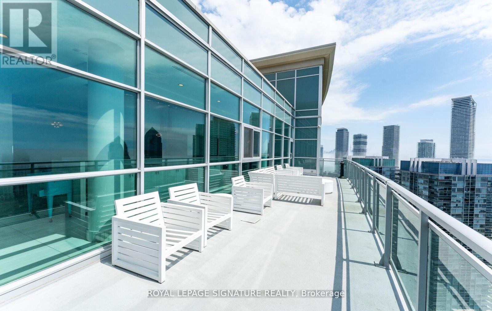 2122 - 165 Legion Road, Toronto, Ontario  M8Y 0B3 - Photo 45 - W12202121
