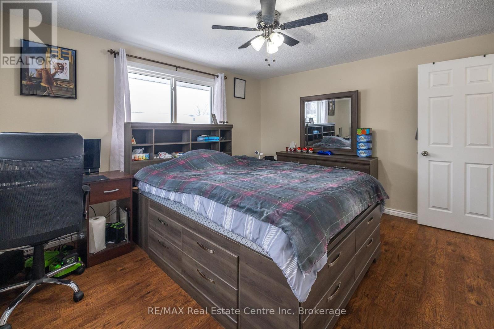461 Strasburg Road, Kitchener, Ontario N2E 1P1 - Photo 21 - X12202135