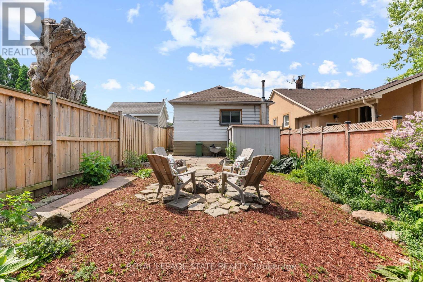 544 Mary Street, Hamilton (North End), Ontario  L8L 4X7 - Photo 19 - X12199212