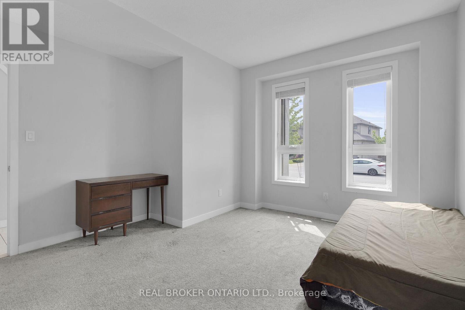 Photo 8 of 39 for 80 - 3394 Singleton Avenue