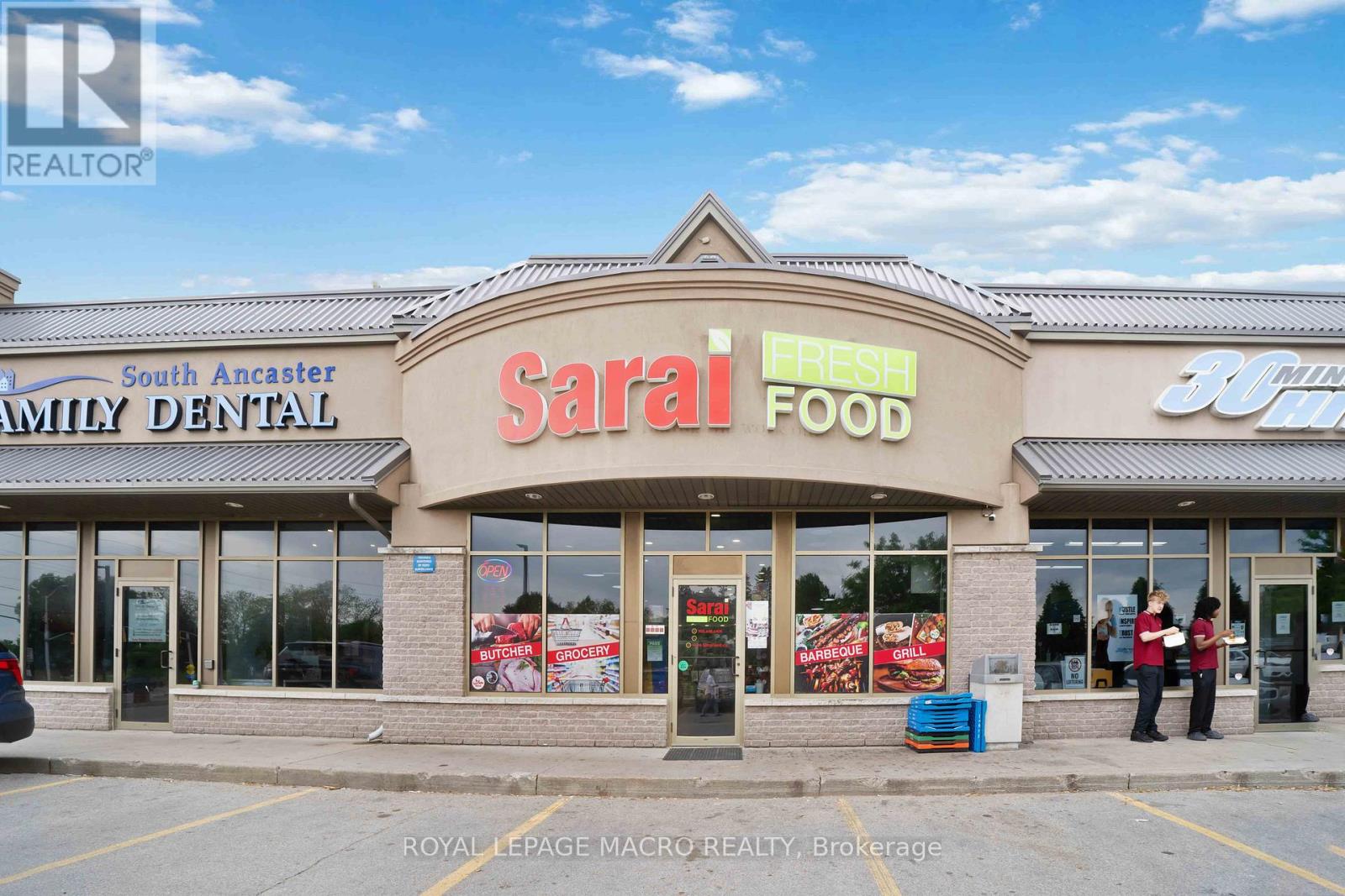 C - 21 Panabaker Drive, Hamilton, Ontario  L9G 0A4 - Photo 3 - X12201915