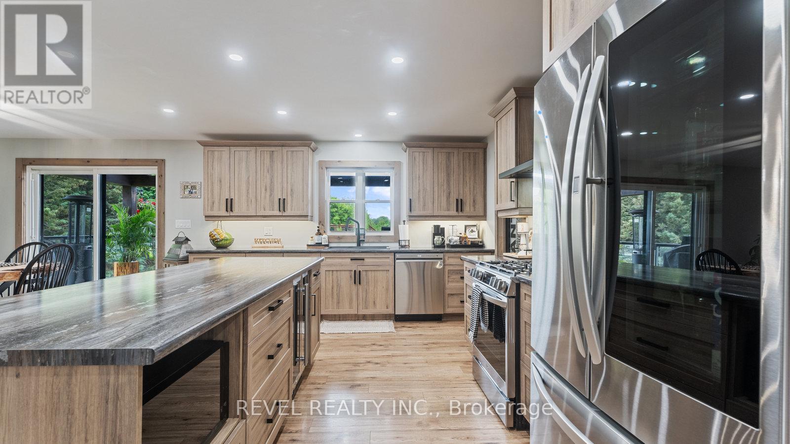 6 Kings Lane, Brant, Ontario  N0E 1R0 - Photo 12 - X12201920