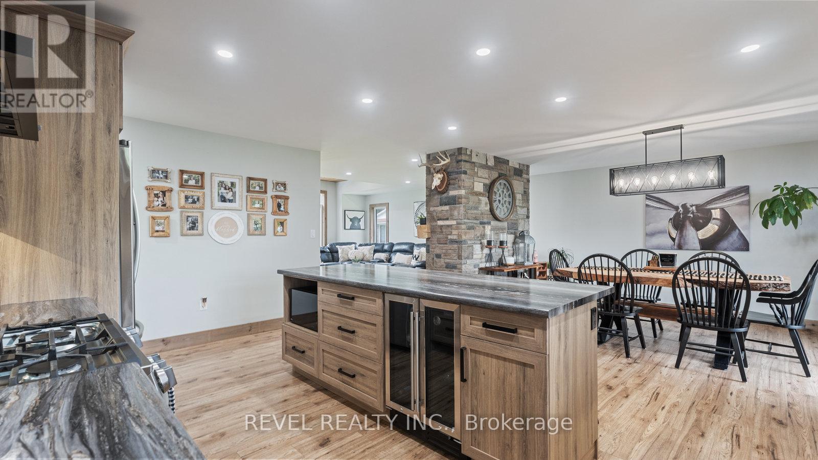 6 Kings Lane, Brant, Ontario  N0E 1R0 - Photo 15 - X12201920