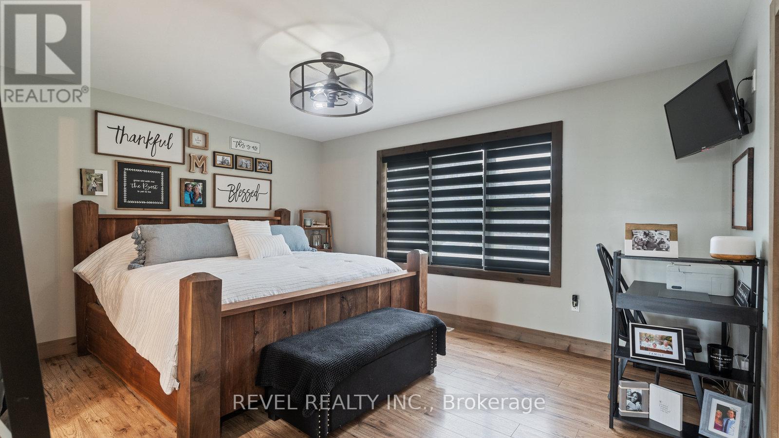6 Kings Lane, Brant, Ontario  N0E 1R0 - Photo 20 - X12201920