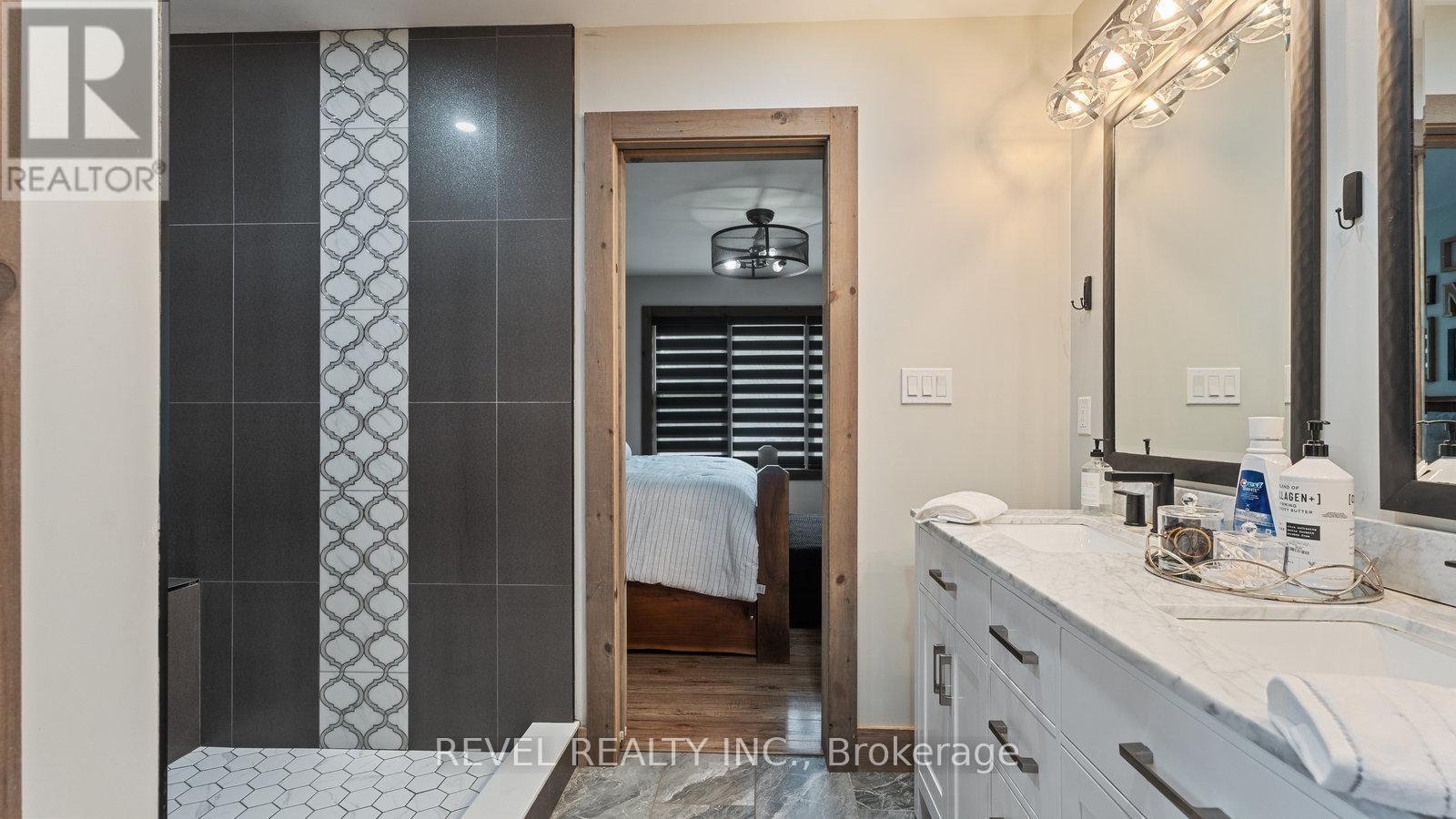 6 Kings Lane, Brant, Ontario  N0E 1R0 - Photo 22 - X12201920