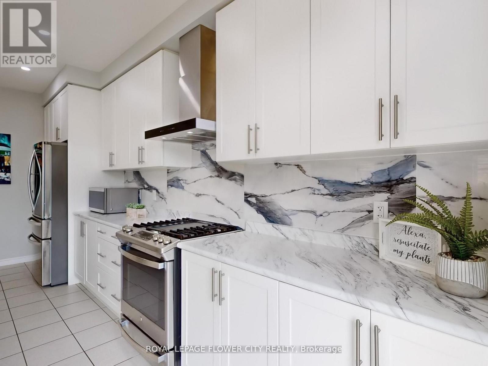 11 - 22 Gleason Crescent, Kitchener, Ontario  N2M 0B7 - Photo 18 - X12201958