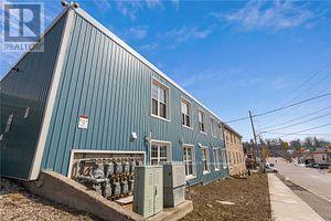 58 Beverly Street, Cambridge, Ontario  N1R 3Z7 - Photo 5 - X12202007