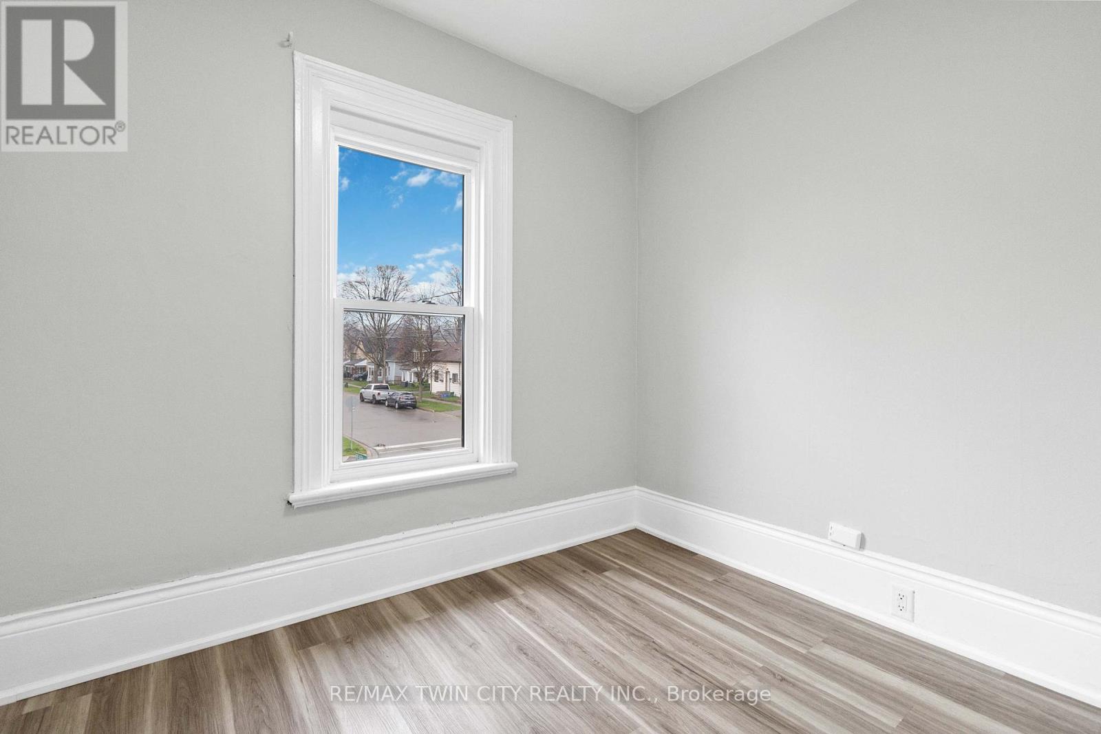 Upper - 55 Richmond Street, Brantford, Ontario  N3T 3Y4 - Photo 25 - X12202032