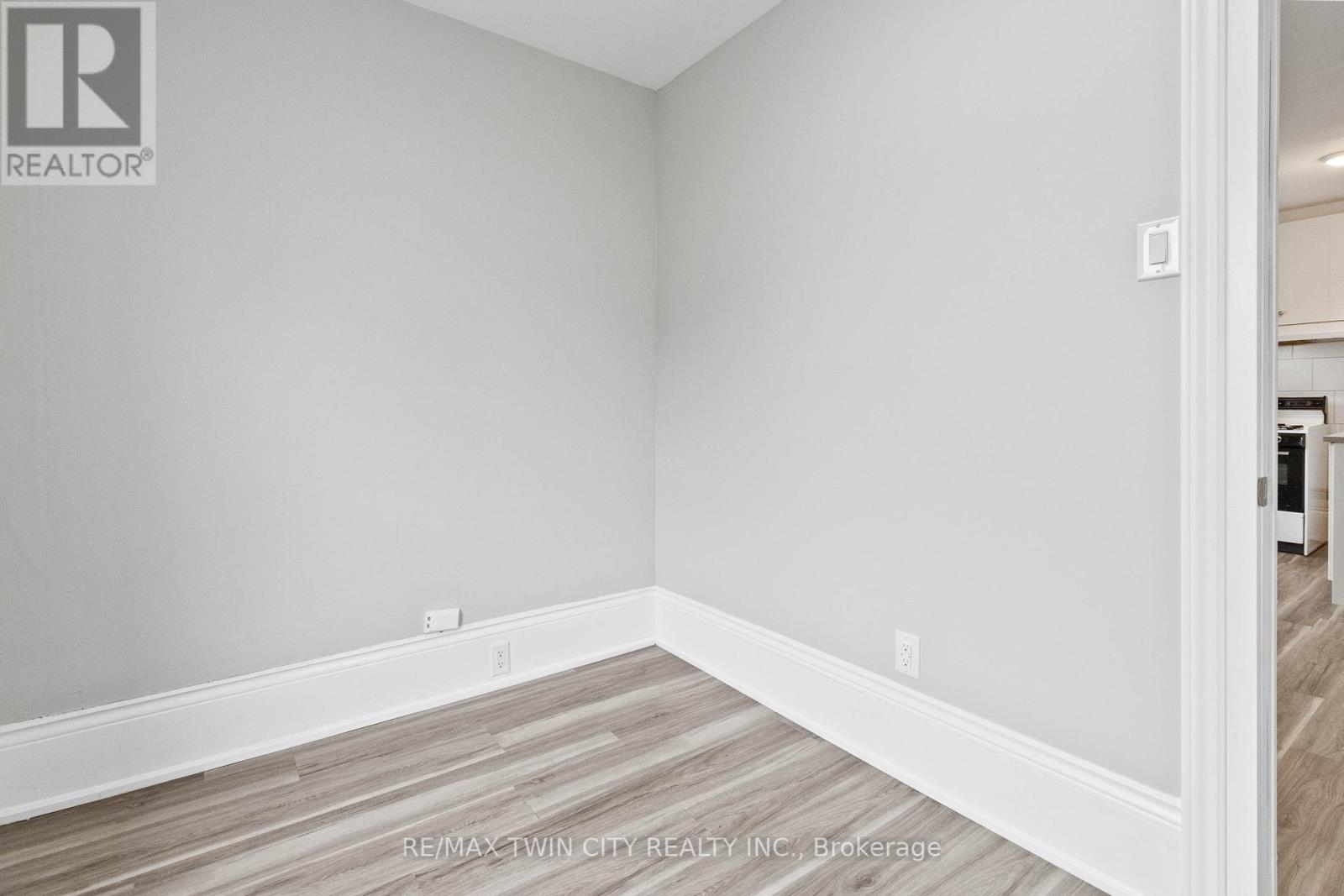 Upper - 55 Richmond Street, Brantford, Ontario  N3T 3Y4 - Photo 30 - X12202032