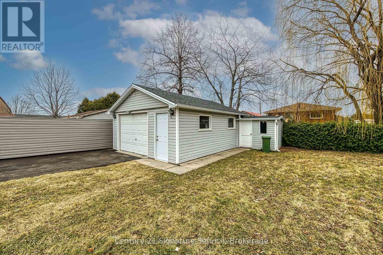 346 Pottruff Road N, Hamilton, Ontario  L8H 2M4 - Photo 23 - X12202102