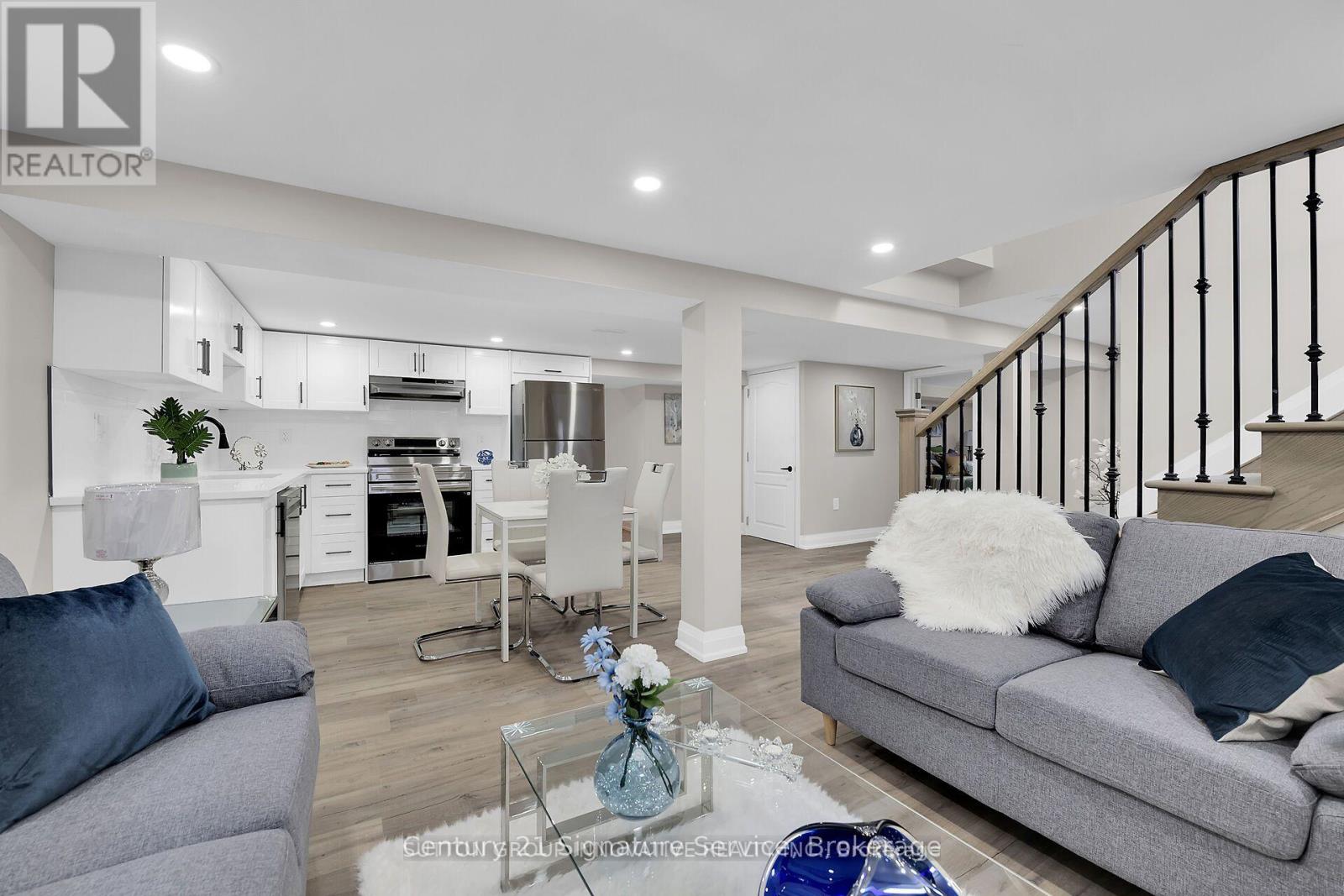 346 Pottruff Road N, Hamilton, Ontario  L8H 2M4 - Photo 7 - X12202102