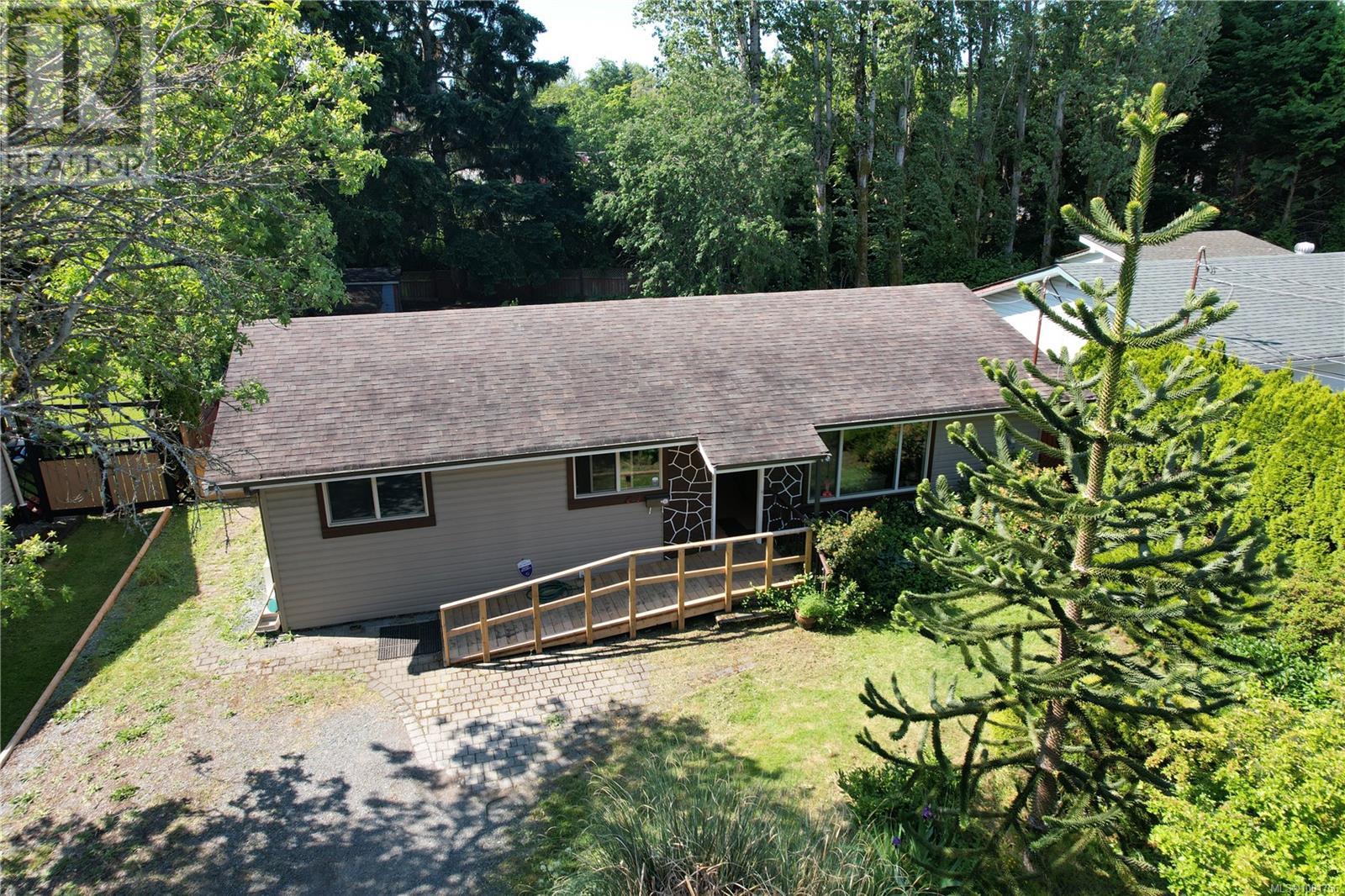 Property at 467 Gail Pl image 5