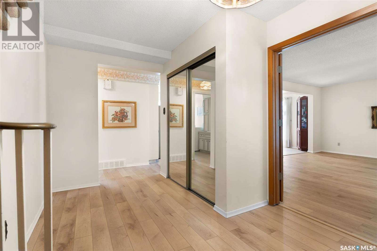 Property at 4221 Hillsdale STREET image 3