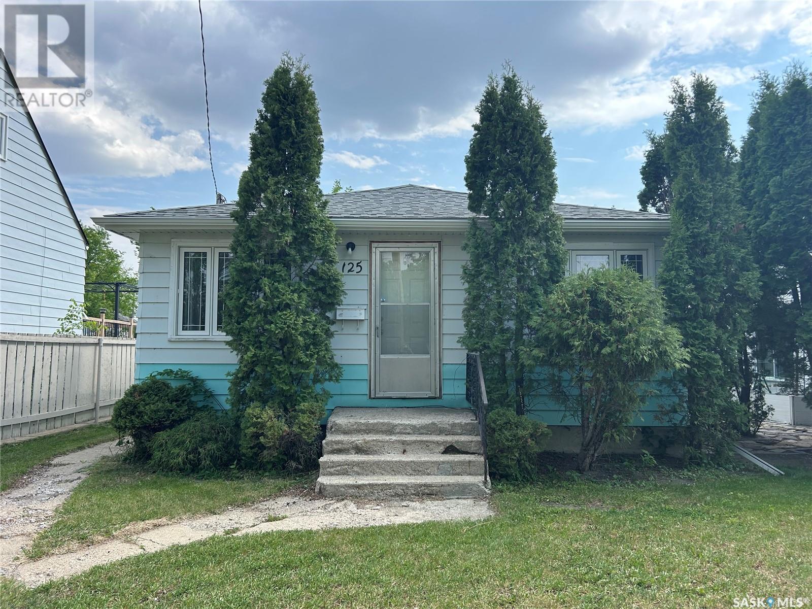 Property at 125 Duffield STREET W image 2
