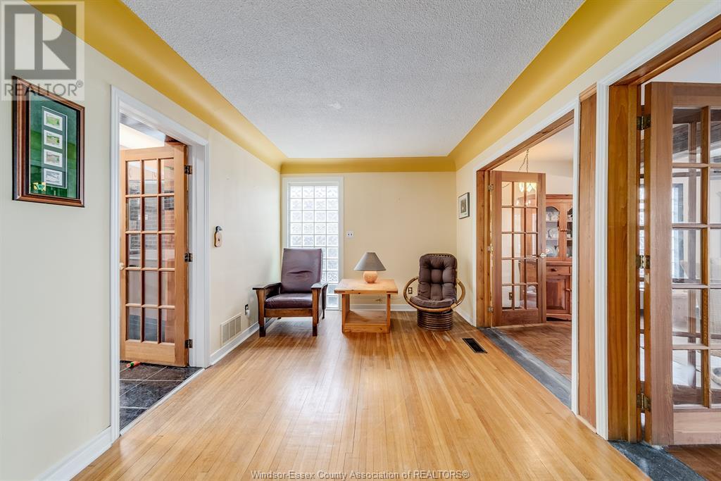 612 Old Tecumseh, Lakeshore, Ontario  N8L 0B6 - Photo 21 - 25014355