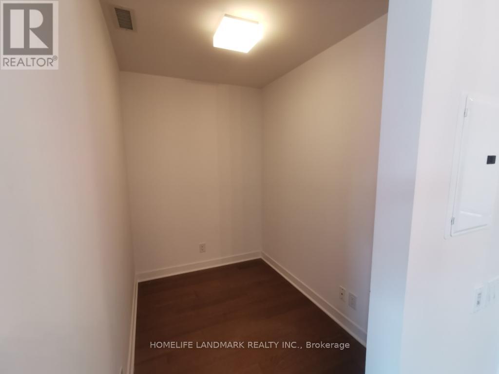 1811 - 15 Grenville Street, Toronto, Ontario  M4Y 0B9 - Photo 7 - C12202131