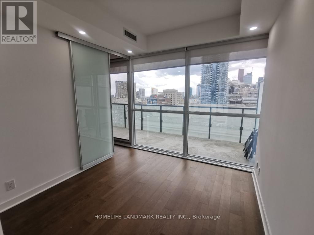 1811 - 15 Grenville Street, Toronto, Ontario  M4Y 0B9 - Photo 9 - C12202131