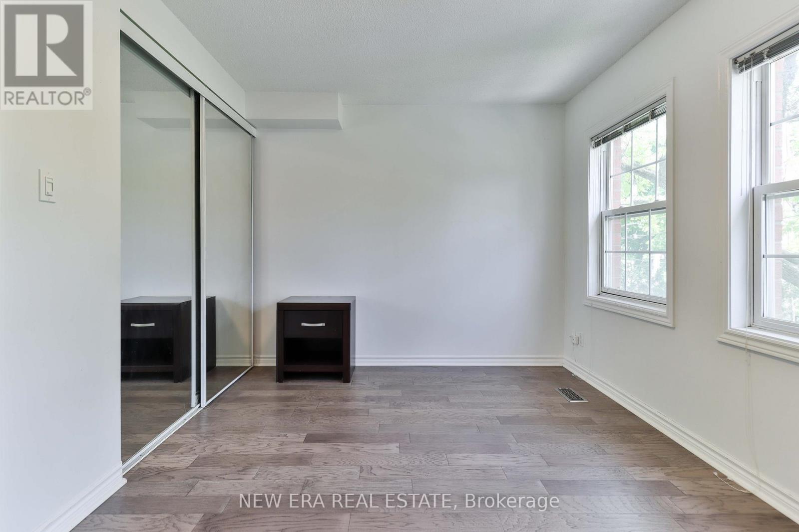 242 George Street, Toronto, Ontario  M5A 2N1 - Photo 14 - C12202181