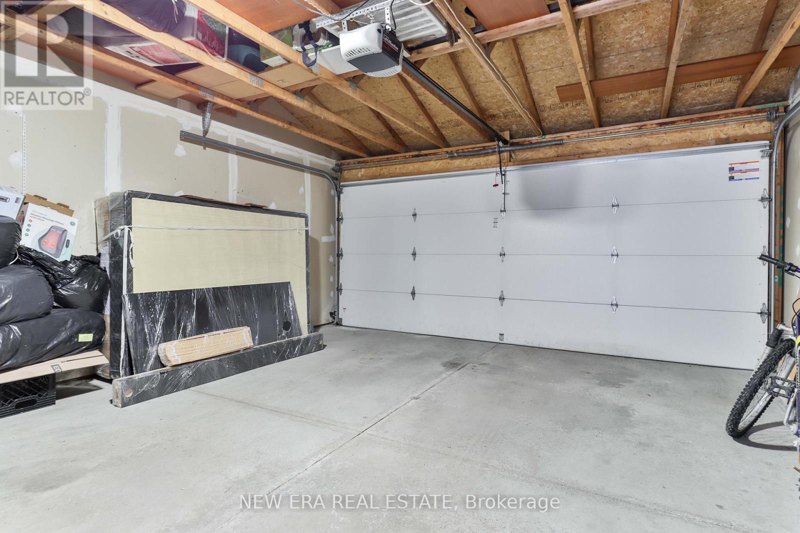 242 George Street, Toronto, Ontario  M5A 2N1 - Photo 26 - C12202181