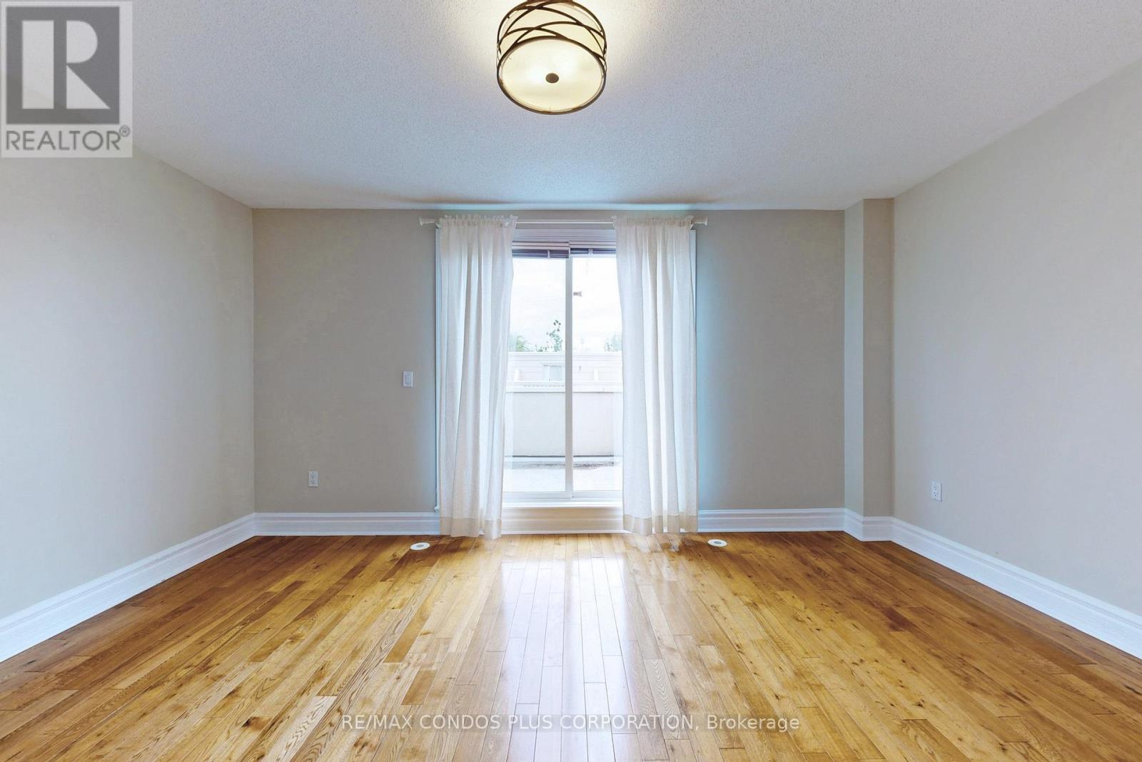 43 William Poole Way, Toronto, Ontario  M2N 7A6 - Photo 26 - C12202185