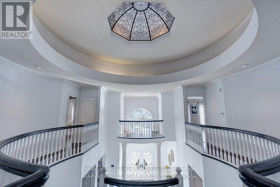 42 Grangemill Crescent, Toronto, Ontario  M3B 2J2 - Photo 23 - C12202217