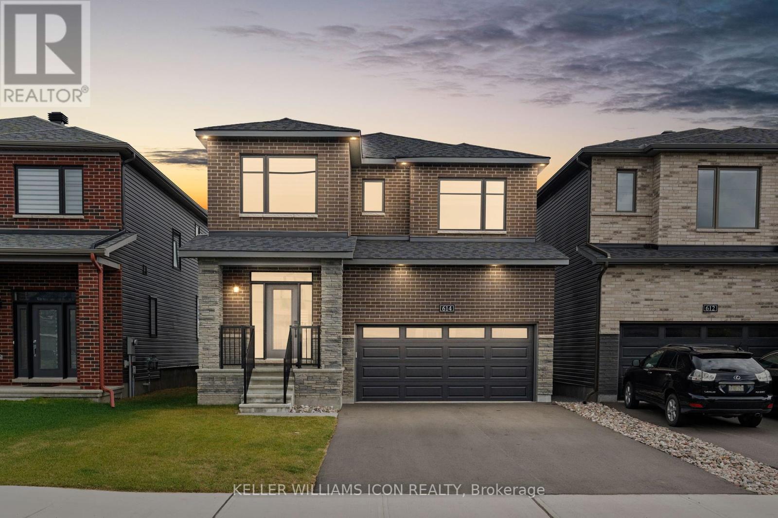 614 Winterset Road, Ottawa, Ontario  K2T 0R2 - Photo 2 - X12156276