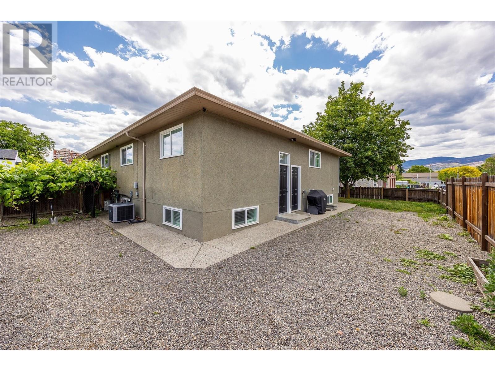1397 Alder Court, Kelowna, British Columbia  V1Y 3R1 - Photo 39 - 10348867