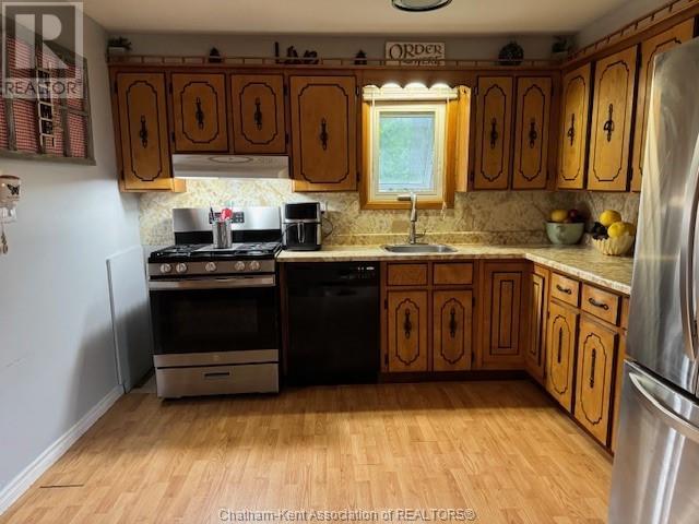 4361 Fifth Street, Petrolia, Ontario  N0N 1R0 - Photo 2 - 25013557