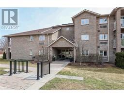3050 PINEMEADOW Drive Unit# 16, Burlington, Ontario