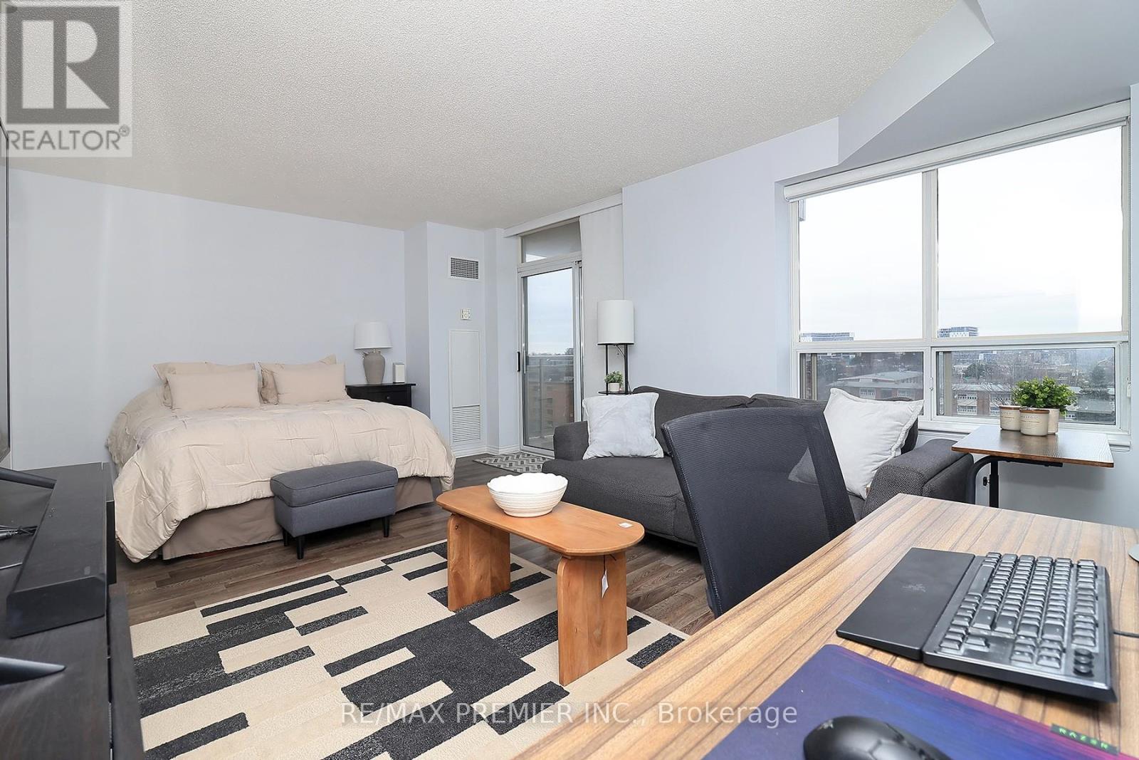 721 - 650 Lawrence Avenue, Toronto, Ontario  M6A 3E8 - Photo 7 - C12196050