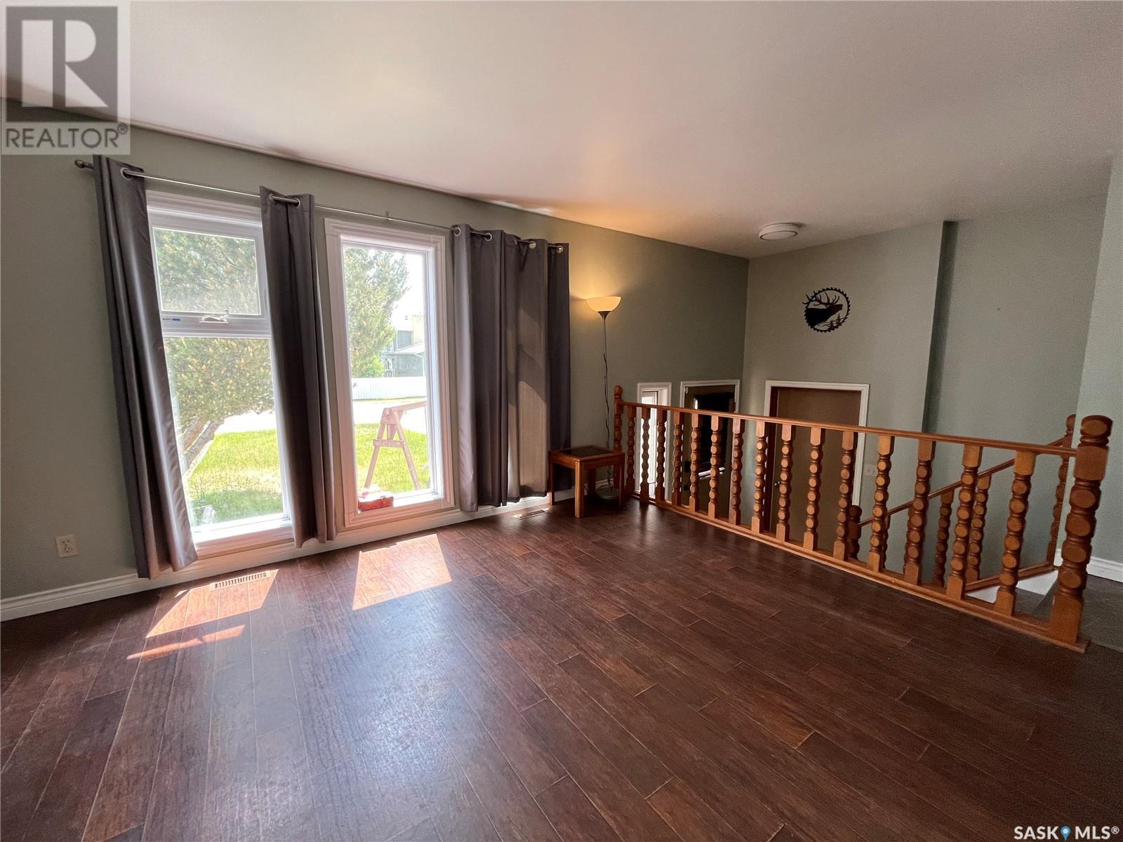 404 Parsons Avenue, Maple Creek, Saskatchewan  S0N 1N0 - Photo 19 - SK981056