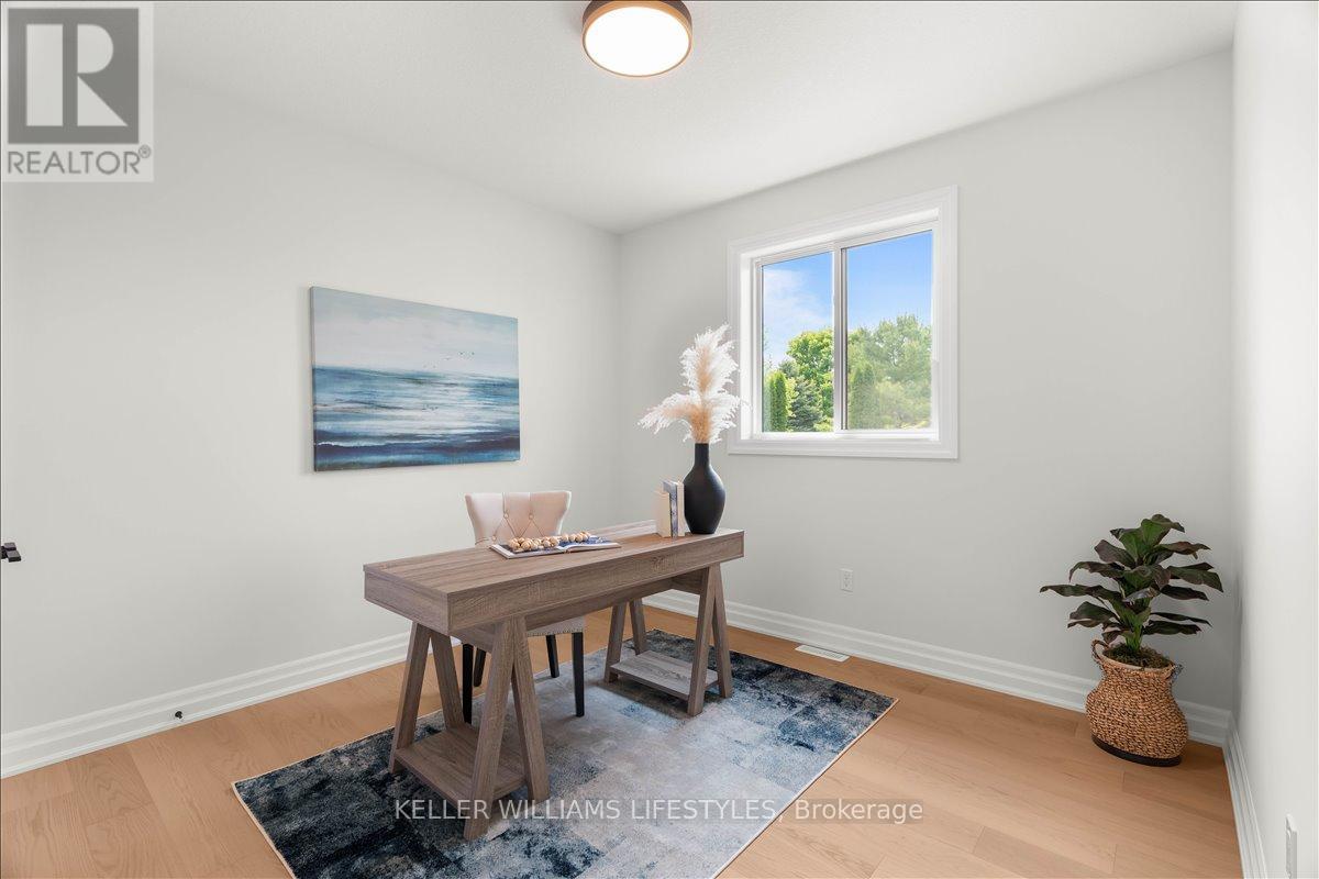 39 East Glen Drive, Lambton Shores, Ontario  N0M 1B0 - Photo 33 - X12202253