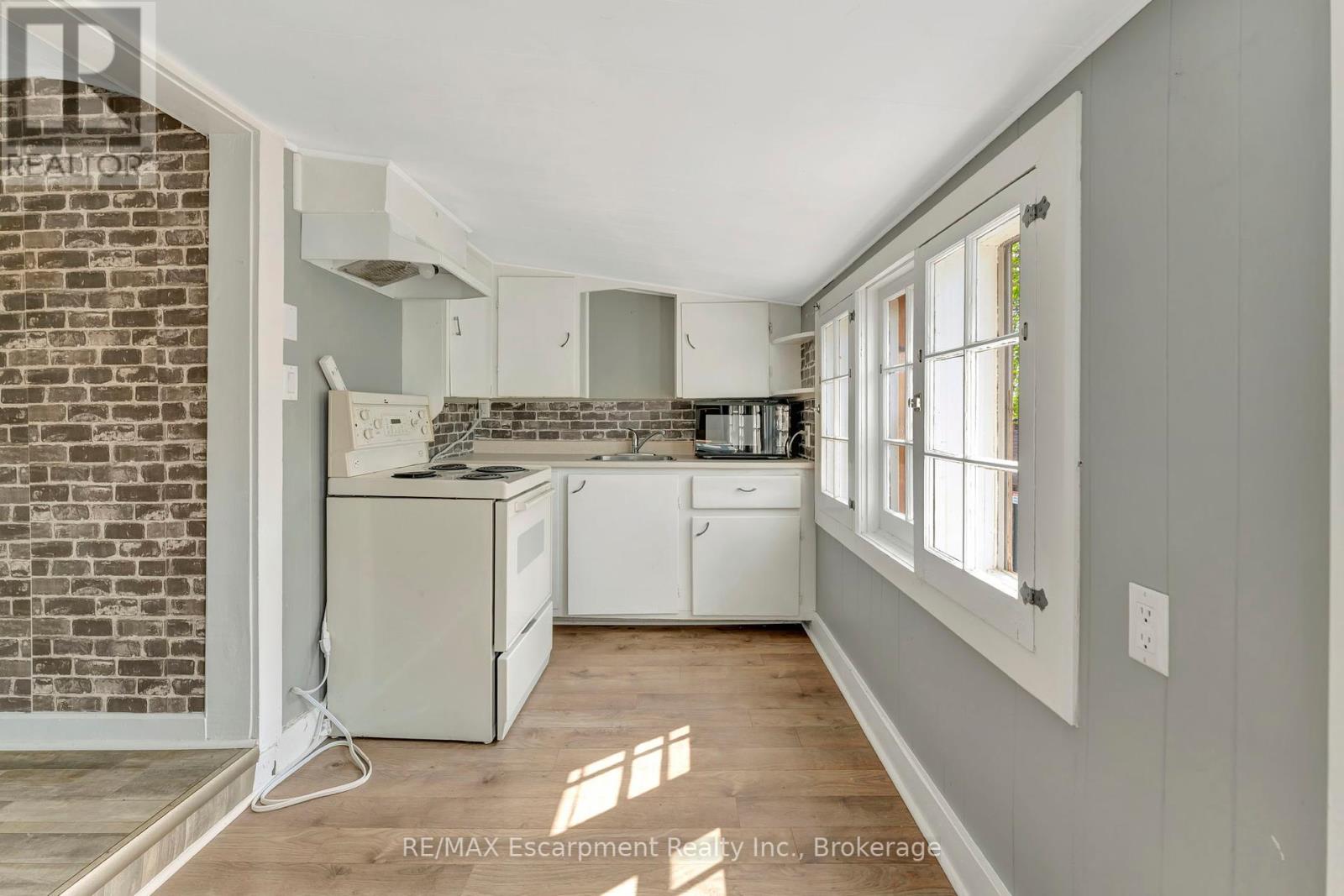 306 St. Patrick Street W, Norfolk, Ontario  N0A 1N0 - Photo 45 - X11964624