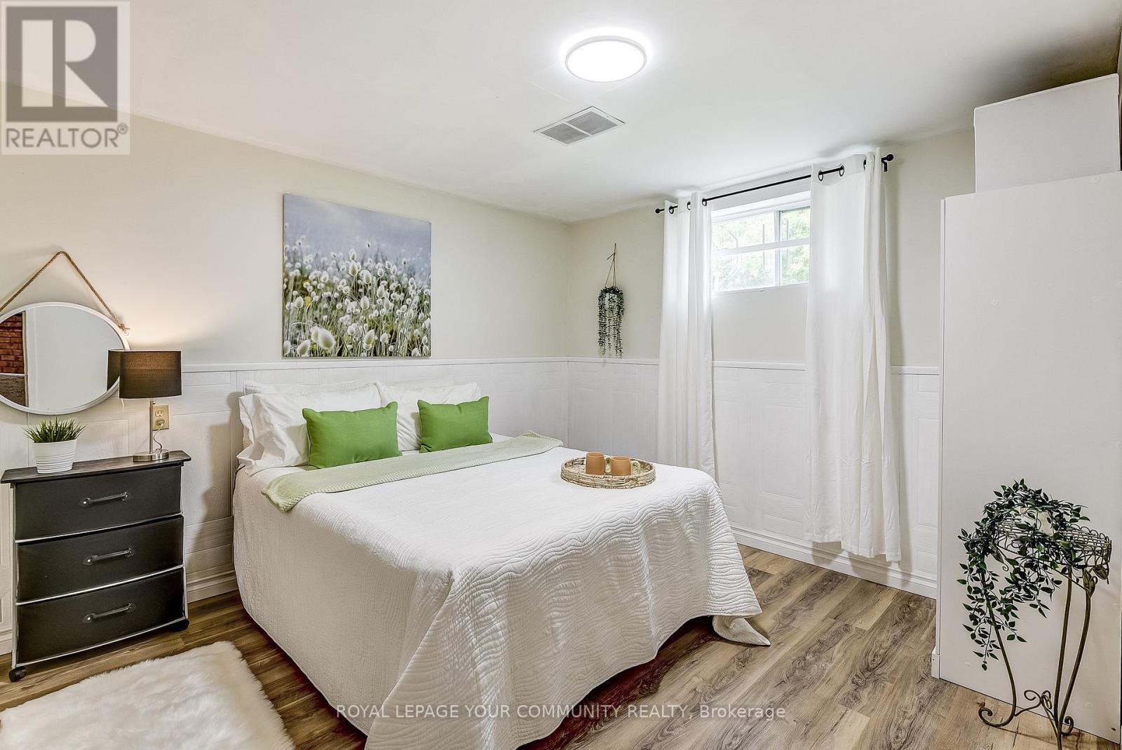 30 Phillip Avenue, Toronto, Ontario  M1N 3P9 - Photo 18 - E12200389