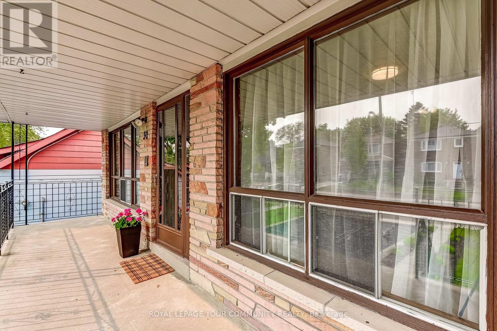 30 Phillip Avenue, Toronto, Ontario  M1N 3P9 - Photo 2 - E12200389