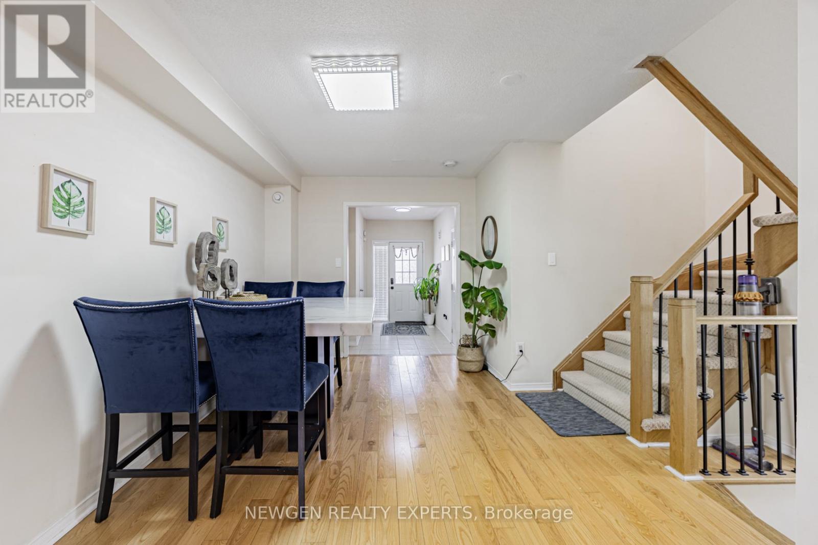 57 Beer Crescent, Ajax, Ontario  L1S 0A3 - Photo 7 - E12201924