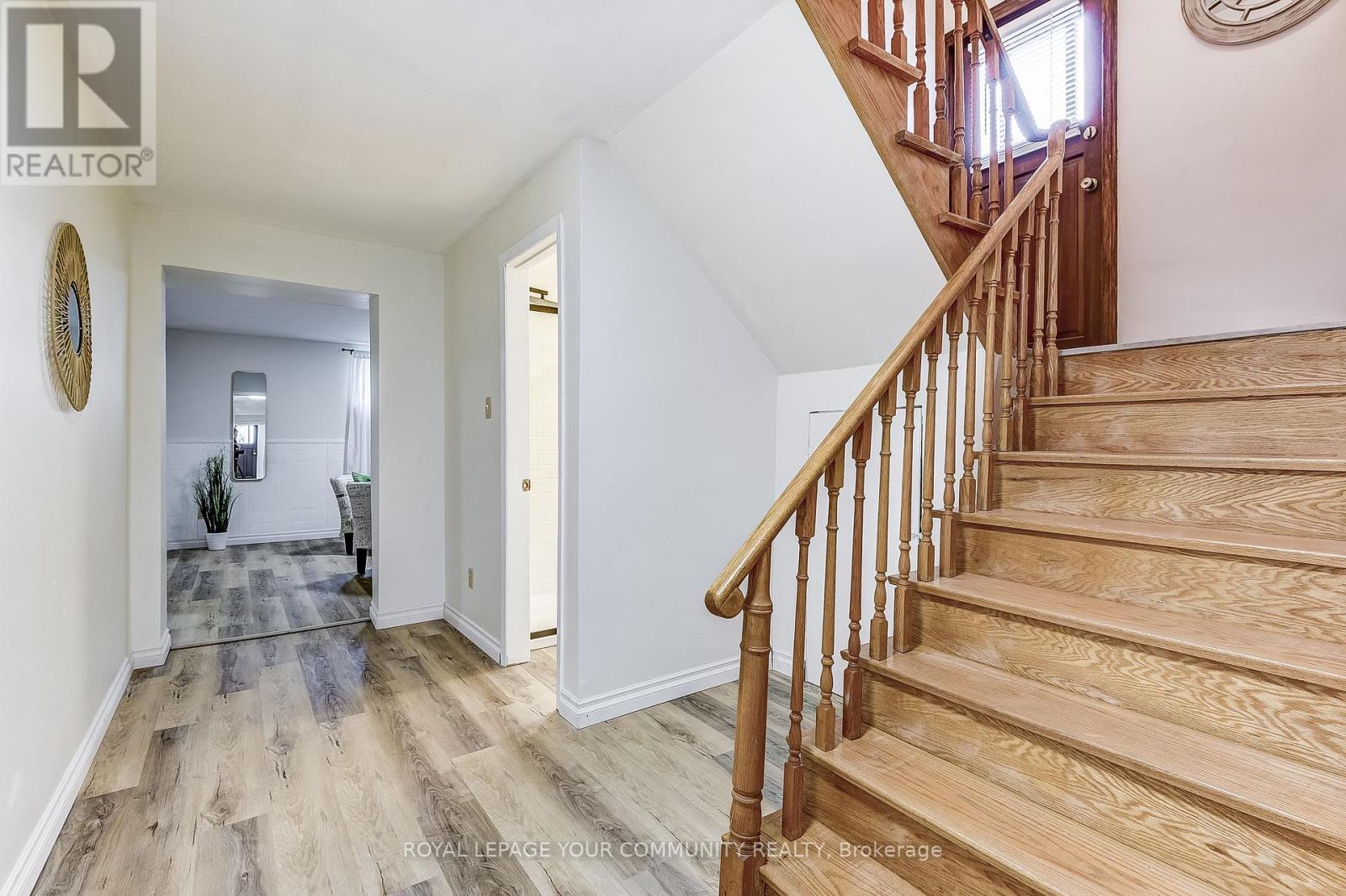 30 Phillip Avenue, Toronto, Ontario  M1N 3P9 - Photo 15 - E12200389