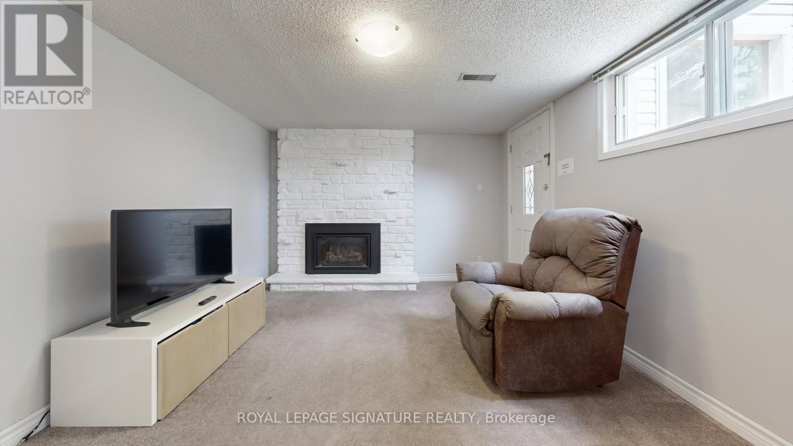 805 Batory Avenue, Pickering, Ontario  L1W 2W5 - Photo 26 - E12199770