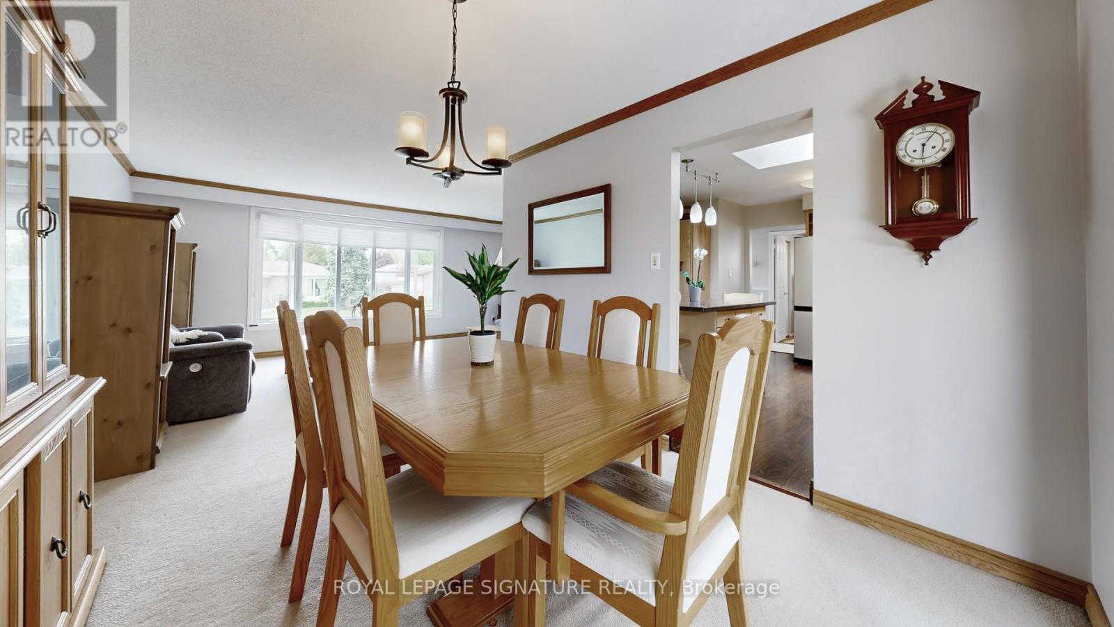 805 Batory Avenue, Pickering, Ontario  L1W 2W5 - Photo 6 - E12199770
