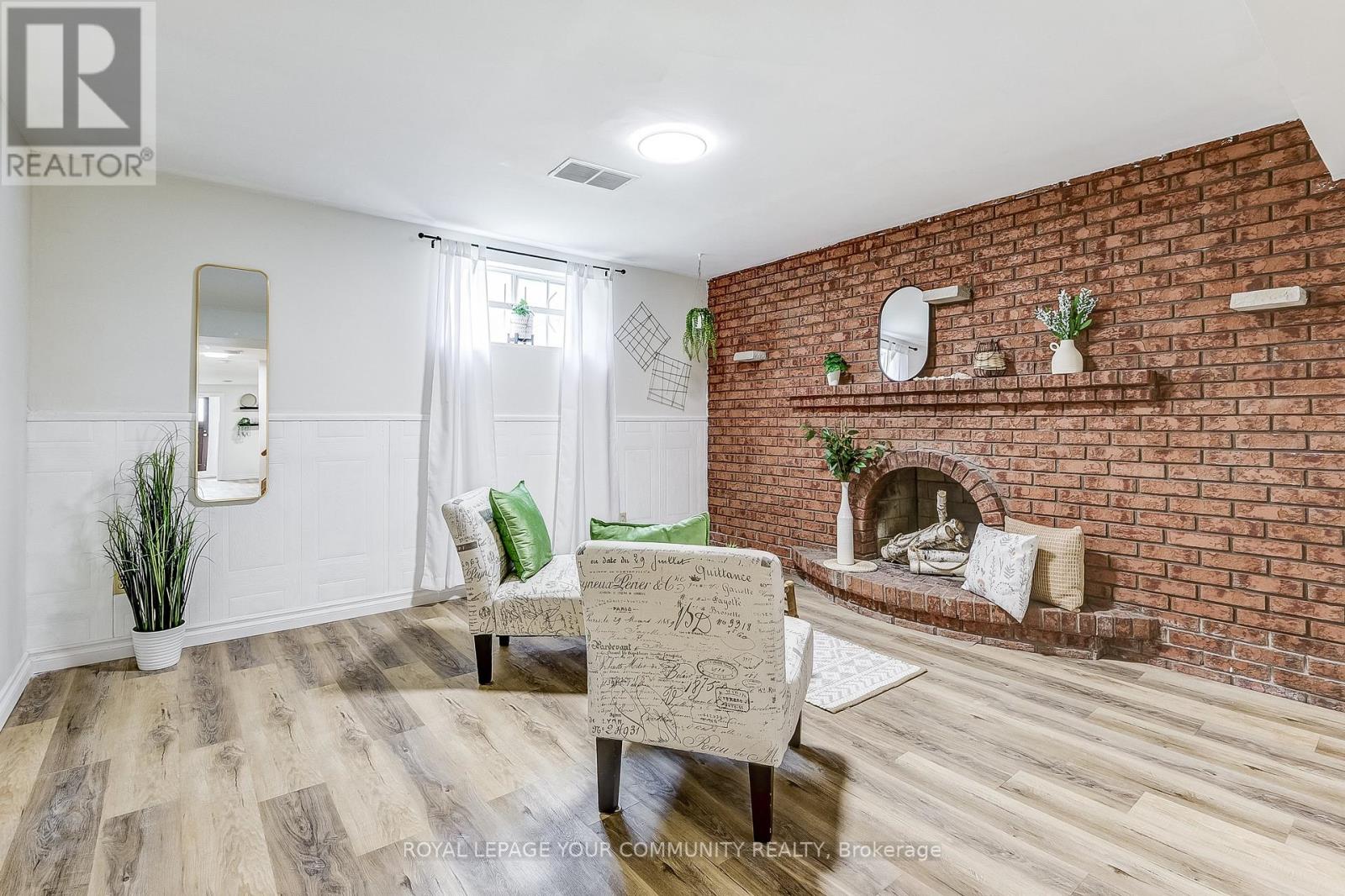 30 Phillip Avenue, Toronto, Ontario  M1N 3P9 - Photo 16 - E12200389