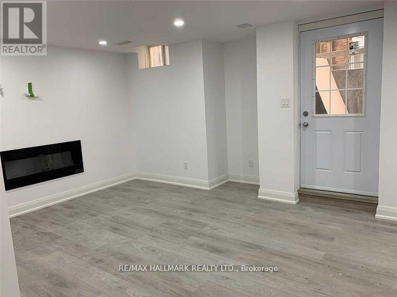 208 Starling Boulevard, Vaughan, Ontario  L4H 3J4 - Photo 11 - N12202157