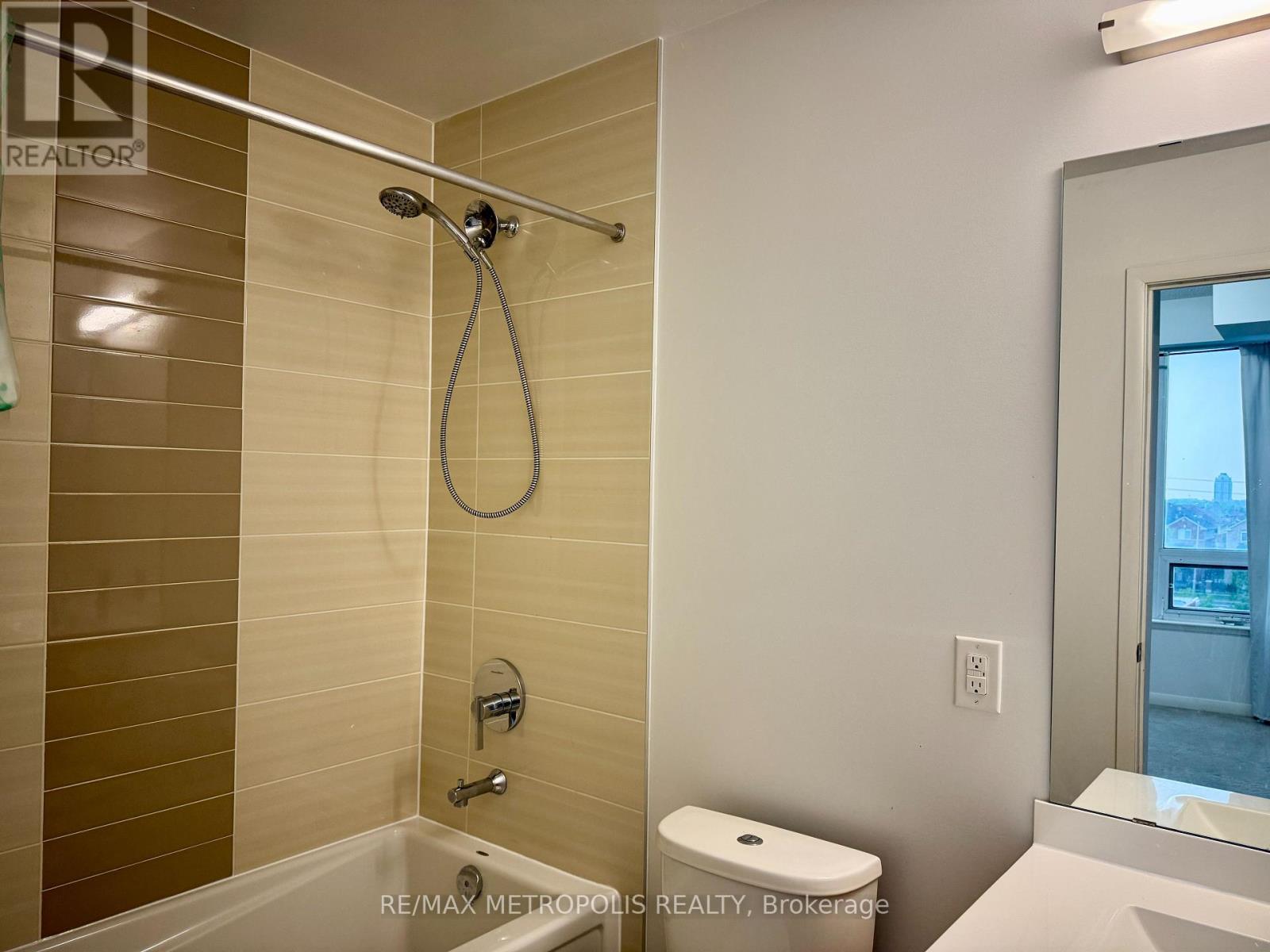 536 - 540 Bur Oak Avenue, Markham, Ontario  L6C 0Y2 - Photo 8 - N12202200