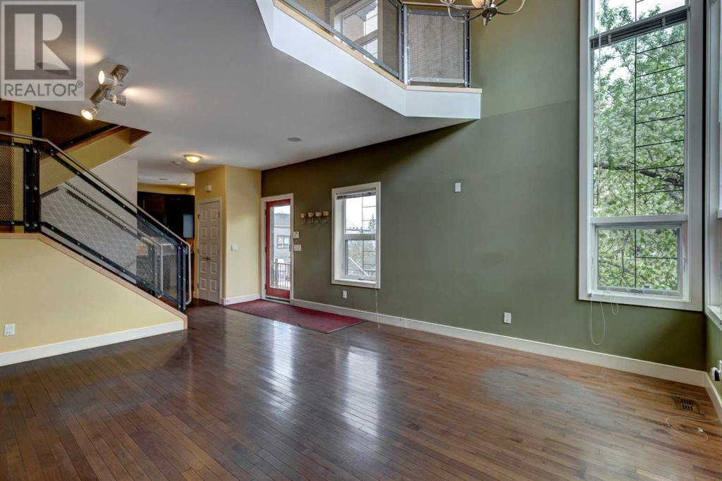 Property at 1812 14A Street SW image 5