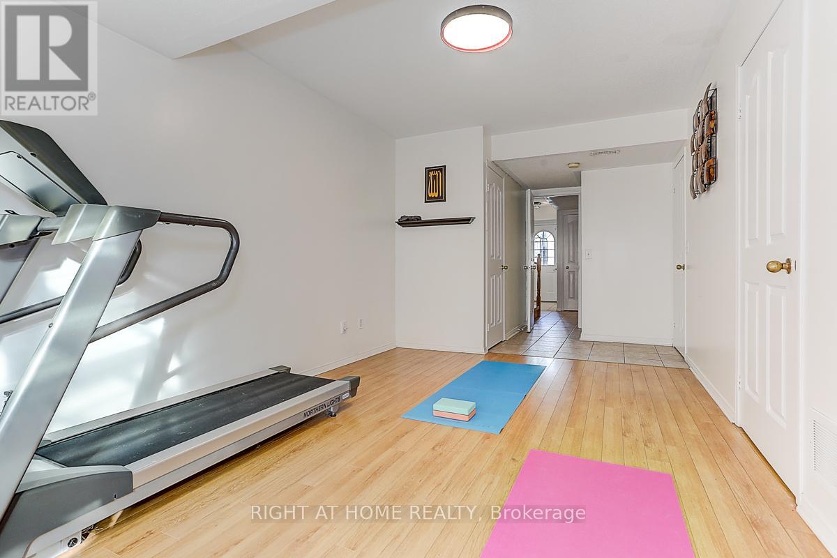 16 Pat Brooks Terrace, Toronto (Dorset Park), Ontario  M1P 5G6 - Photo 26 - E12174704